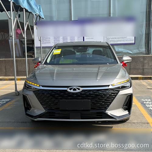 2022 Бензиновый автомобиль CHERY ARRIZO 8 DCT У вас седаны.